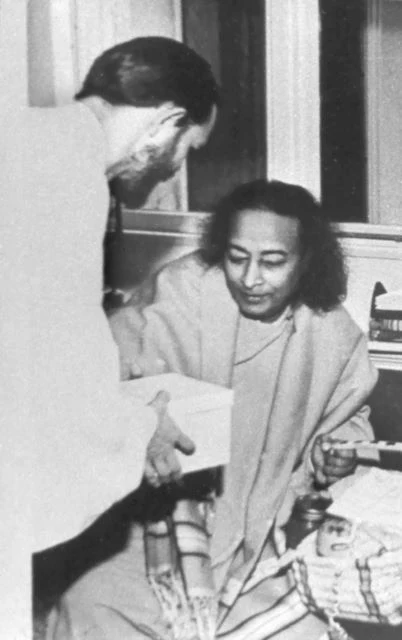 Swami Kriyananda And Paramhansa Yogananda C 1950
